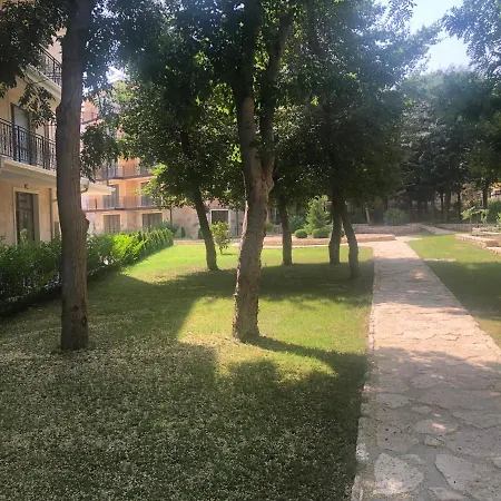 Rabi Park Apartmán Varna