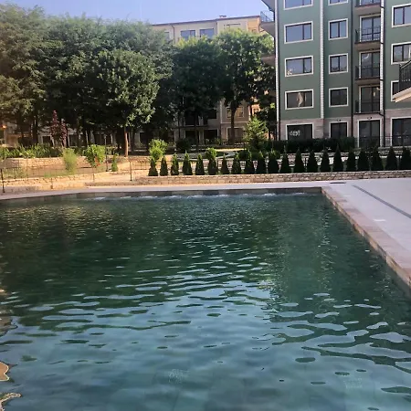 Rabi Park Apartament Varna