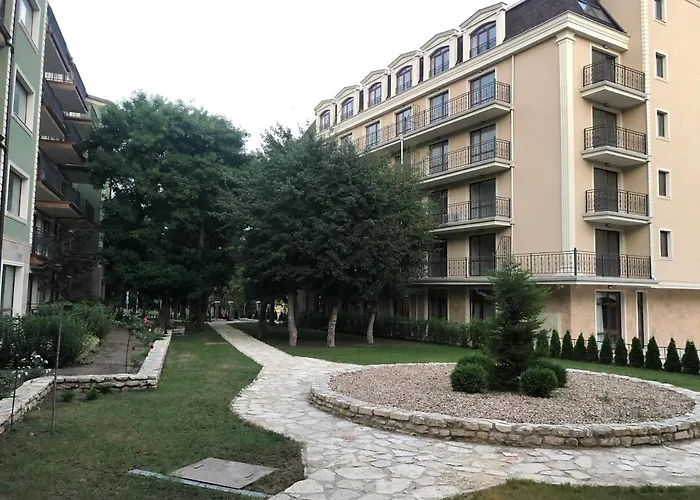 아파트 Rabi Park 바르나